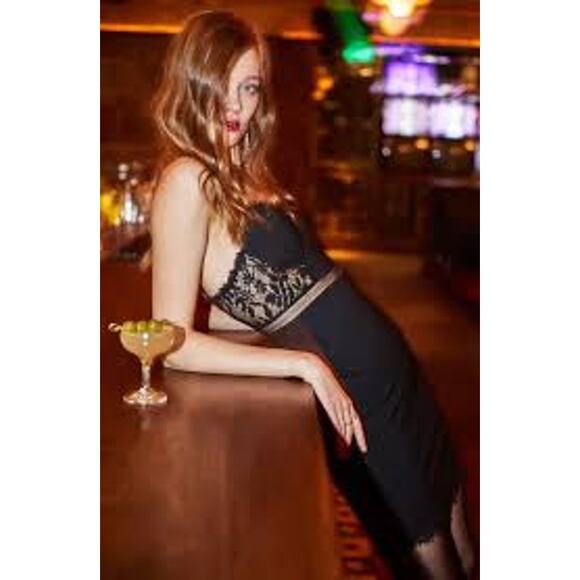 NWT ASTR The Label 'Dream On' Lace Bustier Cutout Black Mini Dress Size Medium - Picture 5 of 5